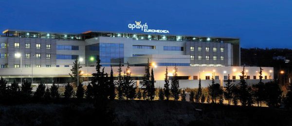 αρωγή πισίνα αποκατάσταση