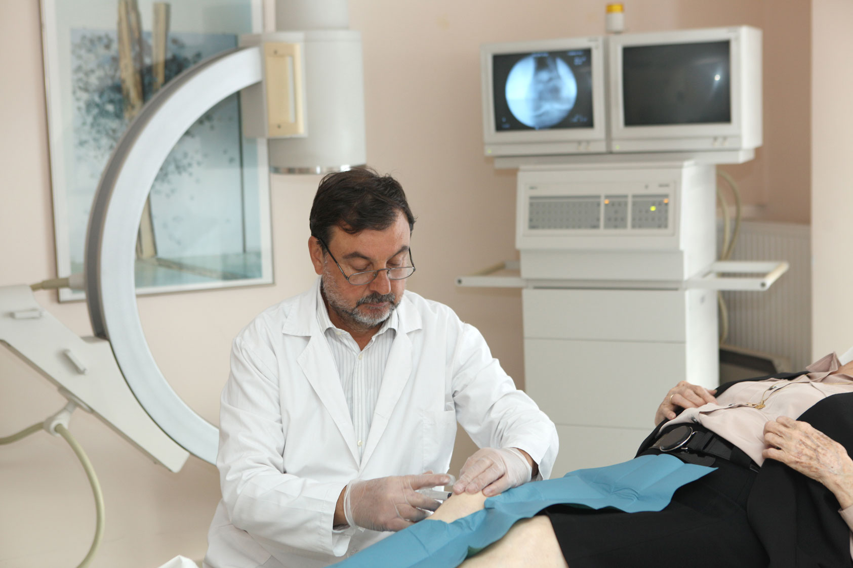 Ραδιουμενόλυση Χατζόπουλος Χρόνια Αρθρίτιδα